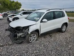 WVGBV7AX0HK033607 2017 VOLKSWAGEN TIGUAN