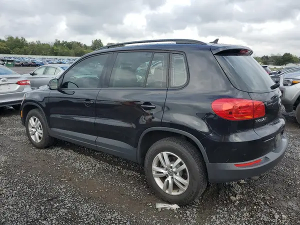 WVGBV7AX0HK039343 2017 VOLKSWAGEN TIGUAN - Image 2