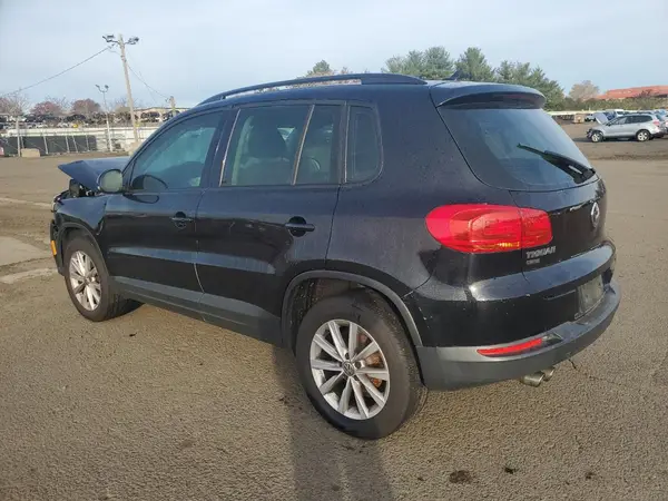 WVGBV7AX0HK050150 2017 VOLKSWAGEN TIGUAN - Image 2