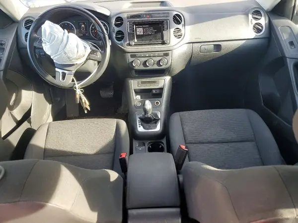 WVGBV7AX0HK051721 2017 VOLKSWAGEN TIGUAN - Image 8
