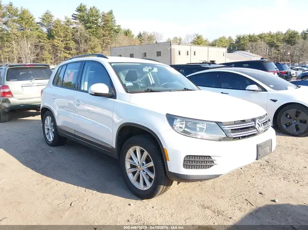 WVGBV7AX0HK053663 2017 VOLKSWAGEN TIGUAN - Image 1