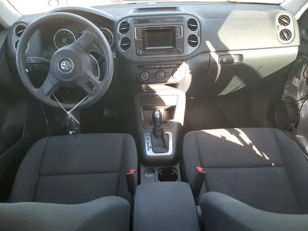 WVGBV7AX0HK054036 2017 VOLKSWAGEN TIGUAN - Image 8