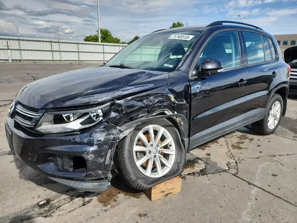 WVGBV7AX0HK054389 2017 VOLKSWAGEN TIGUAN - Image 1