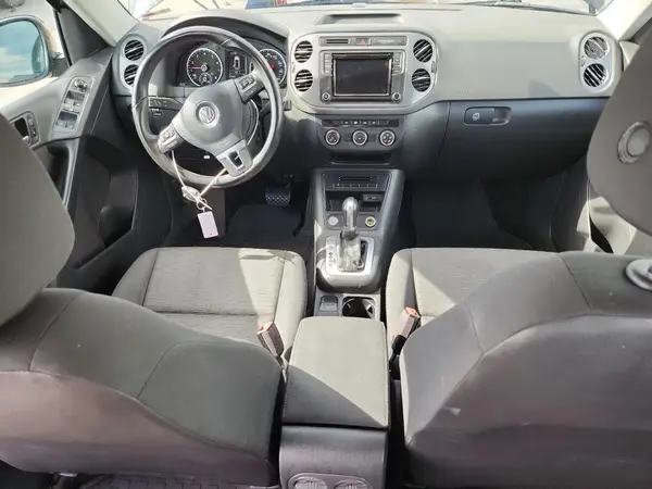 WVGBV7AX0HK054389 2017 VOLKSWAGEN TIGUAN - Image 8