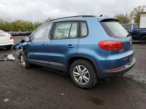 WVGBV7AX0HW506821 2017 VOLKSWAGEN TIGUAN - Image 2