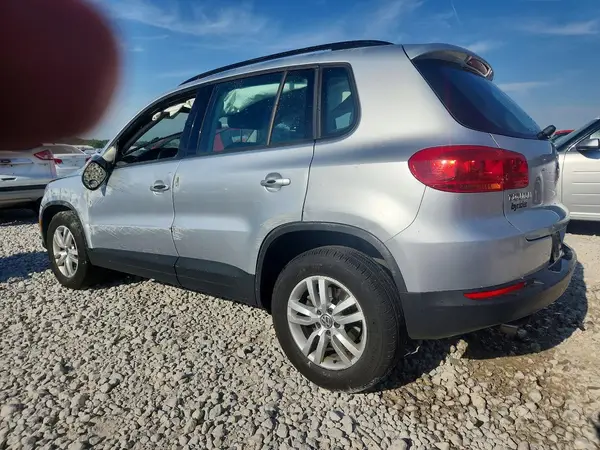 WVGBV7AX1GW024941 2016 VOLKSWAGEN TIGUAN - Image 2