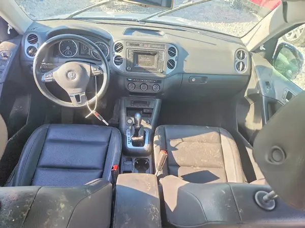 WVGBV7AX1GW024941 2016 VOLKSWAGEN TIGUAN - Image 8