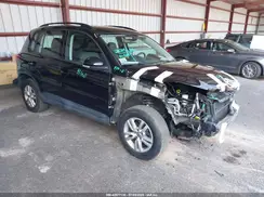 WVGBV7AX1GW066283 2016 VOLKSWAGEN TIGUAN