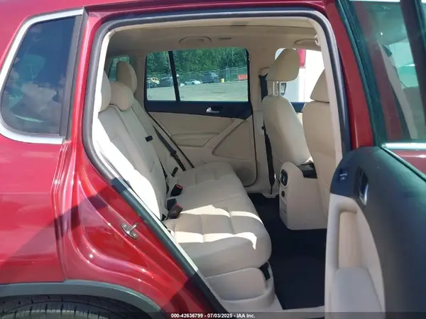 WVGBV7AX1GW081267 2016 VOLKSWAGEN TIGUAN - Image 8