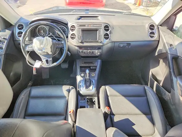WVGBV7AX1GW510875 2016 VOLKSWAGEN TIGUAN - Image 8
