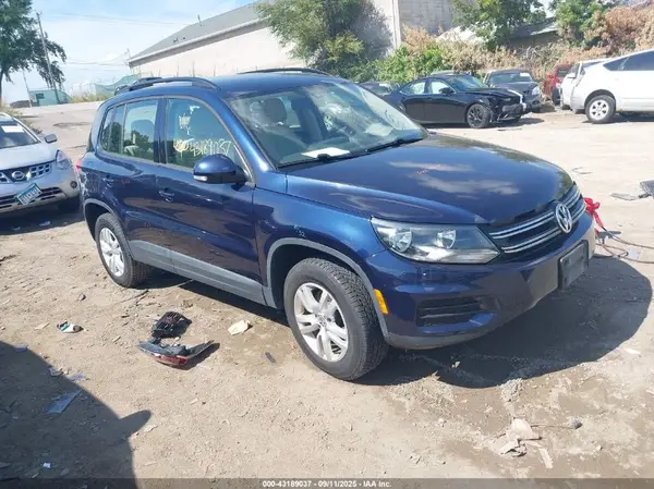 WVGBV7AX1GW512223 2016 VOLKSWAGEN TIGUAN - Image 1