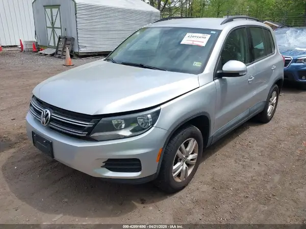 WVGBV7AX1GW523335 2016 VOLKSWAGEN TIGUAN - Image 2
