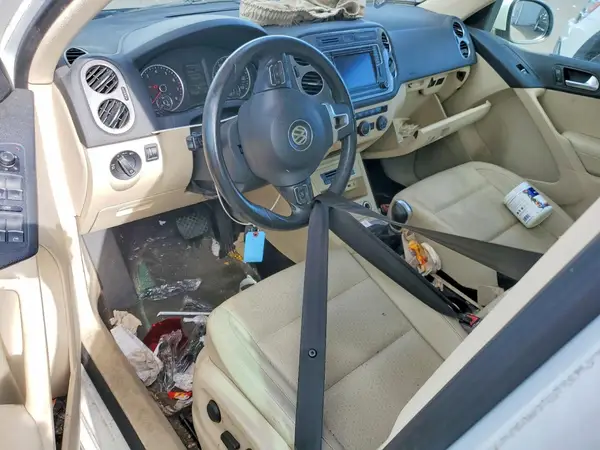 WVGBV7AX1GW523688 2016 VOLKSWAGEN TIGUAN - Image 8