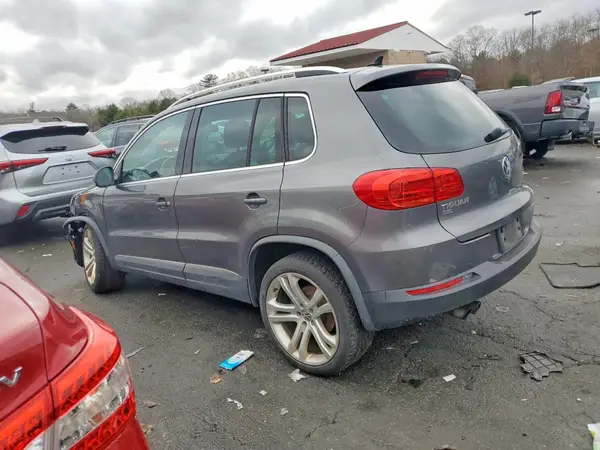 WVGBV7AX1GW523724 2016 VOLKSWAGEN TIGUAN - Image 2