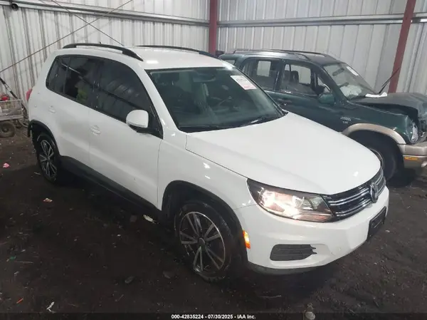 WVGBV7AX1GW528194 2016 VOLKSWAGEN TIGUAN - Image 1