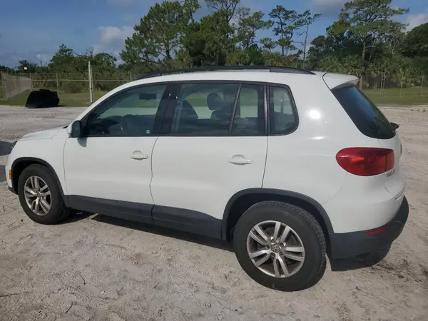WVGBV7AX1GW528888 2016 VOLKSWAGEN TIGUAN - Image 2