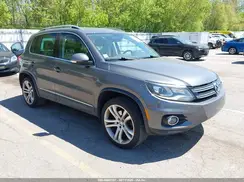 WVGBV7AX1GW530012 2016 VOLKSWAGEN TIGUAN