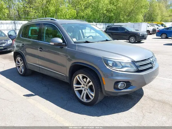 WVGBV7AX1GW530012 2016 VOLKSWAGEN TIGUAN - Image 1