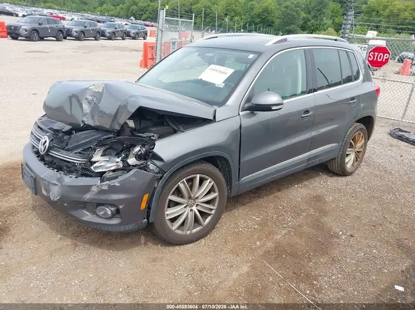WVGBV7AX1GW531452 2016 VOLKSWAGEN TIGUAN - Image 2