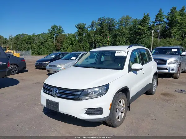 WVGBV7AX1GW549465 2016 VOLKSWAGEN TIGUAN - Image 2