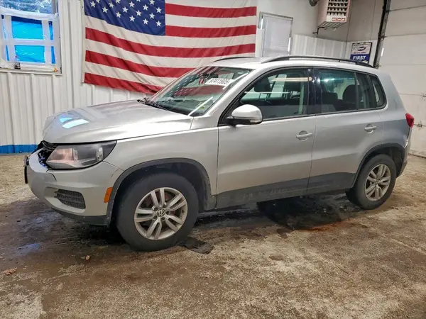 WVGBV7AX1GW578318 2016 VOLKSWAGEN TIGUAN - Image 1