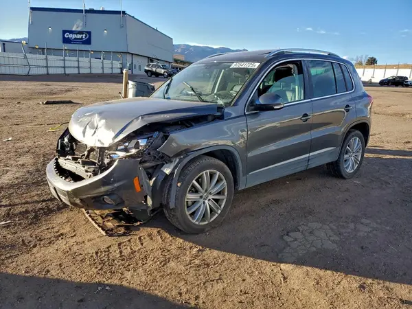 WVGBV7AX1GW581381 2016 VOLKSWAGEN TIGUAN - Image 1