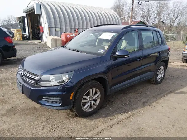WVGBV7AX1GW584393 2016 VOLKSWAGEN TIGUAN - Image 2