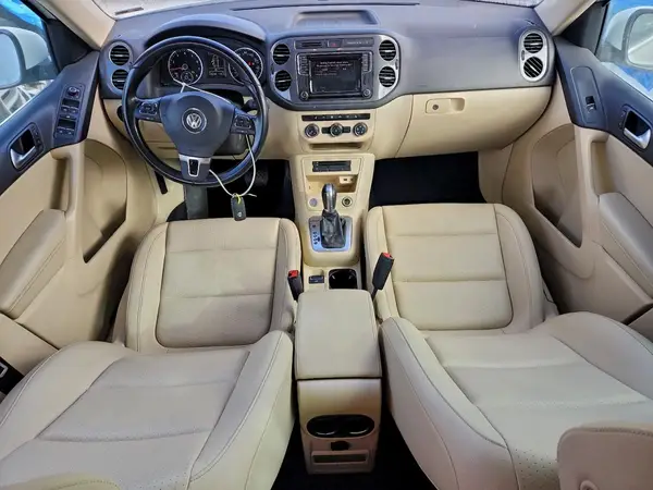 WVGBV7AX1GW585804 2016 VOLKSWAGEN TIGUAN - Image 8