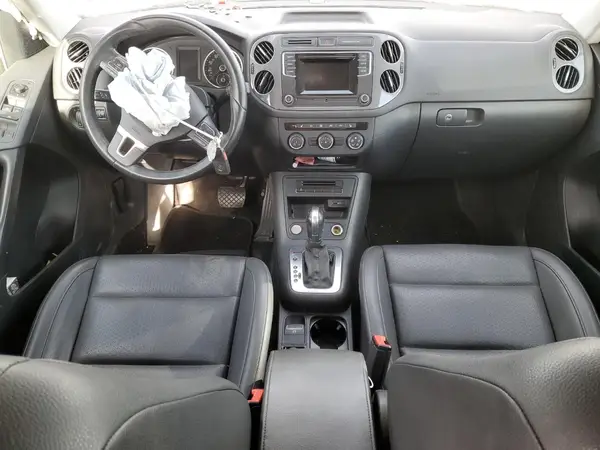 WVGBV7AX1GW589836 2016 VOLKSWAGEN TIGUAN - Image 8