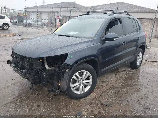 WVGBV7AX1GW590419 2016 VOLKSWAGEN TIGUAN - Image 2