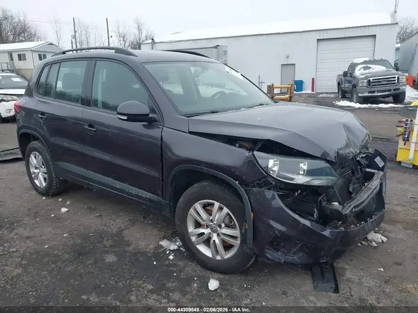 WVGBV7AX1GW593014 2016 VOLKSWAGEN TIGUAN - Image 1