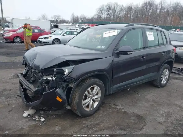 WVGBV7AX1GW593014 2016 VOLKSWAGEN TIGUAN - Image 2