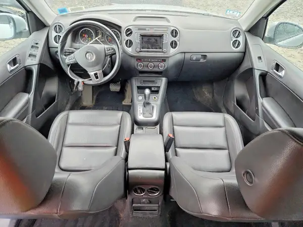 WVGBV7AX1HK000423 2017 VOLKSWAGEN TIGUAN - Image 8