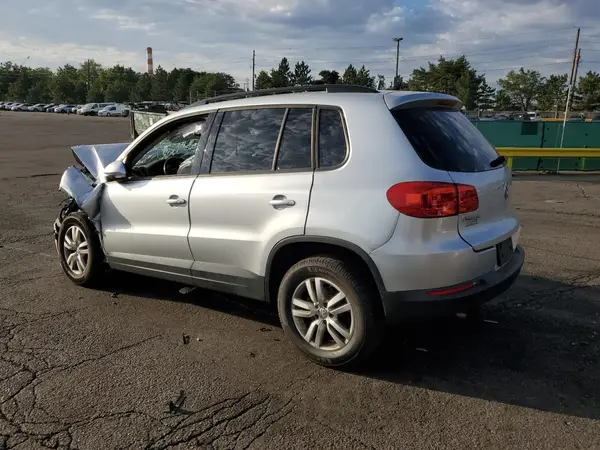 WVGBV7AX1HK005833 2017 VOLKSWAGEN TIGUAN - Image 2