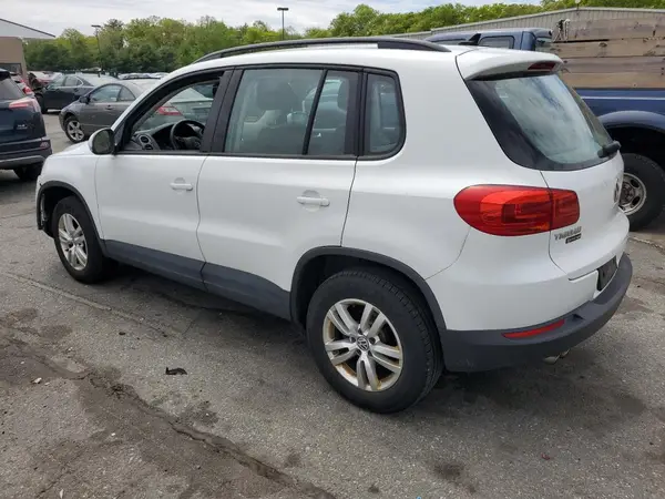 WVGBV7AX1HK009896 2017 VOLKSWAGEN TIGUAN - Image 2