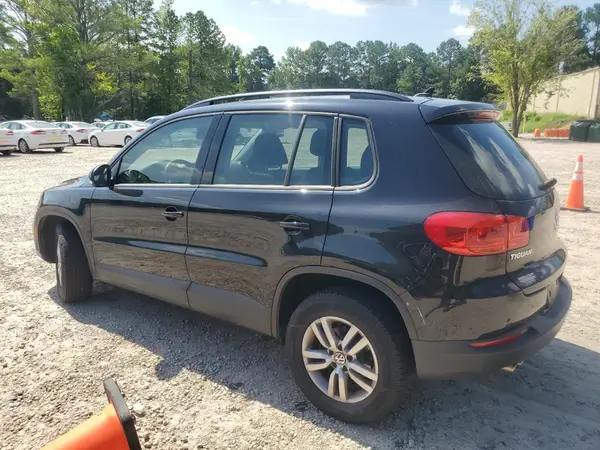 WVGBV7AX1HK031915 2017 VOLKSWAGEN TIGUAN - Image 2