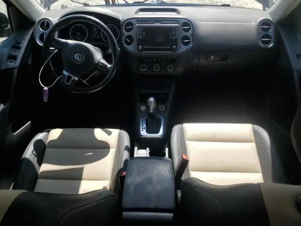 WVGBV7AX1HK031915 2017 VOLKSWAGEN TIGUAN - Image 8