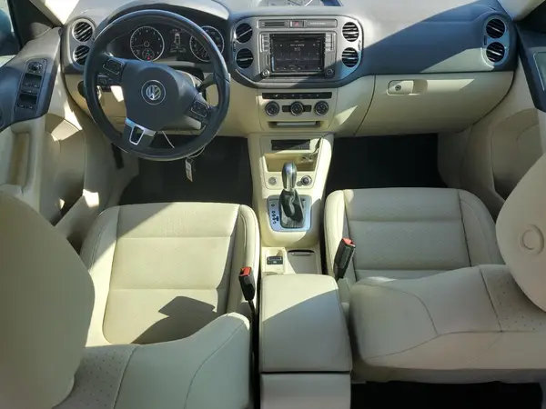 WVGBV7AX1HK032580 2017 VOLKSWAGEN TIGUAN - Image 8