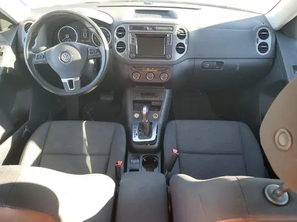 WVGBV7AX1HK043403 2017 VOLKSWAGEN TIGUAN - Image 8