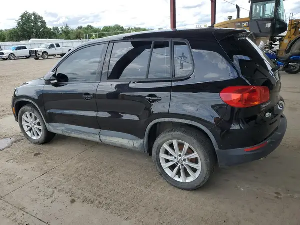 WVGBV7AX1HK052182 2017 VOLKSWAGEN TIGUAN - Image 2