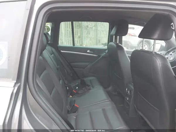 WVGBV7AX2GW061349 2016 VOLKSWAGEN TIGUAN - Image 8