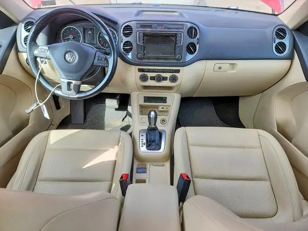 WVGBV7AX2GW076207 2016 VOLKSWAGEN TIGUAN - Image 8