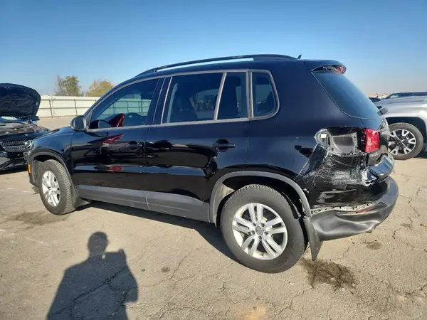 WVGBV7AX2GW525370 2016 VOLKSWAGEN TIGUAN - Image 2