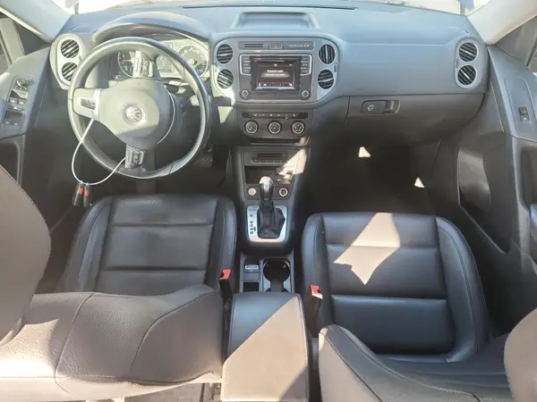 WVGBV7AX2GW525370 2016 VOLKSWAGEN TIGUAN - Image 8