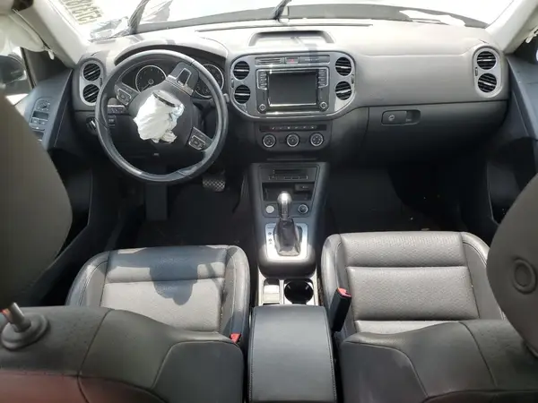WVGBV7AX2GW527913 2016 VOLKSWAGEN TIGUAN - Image 8