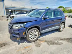 WVGBV7AX2GW528687 2016 VOLKSWAGEN TIGUAN