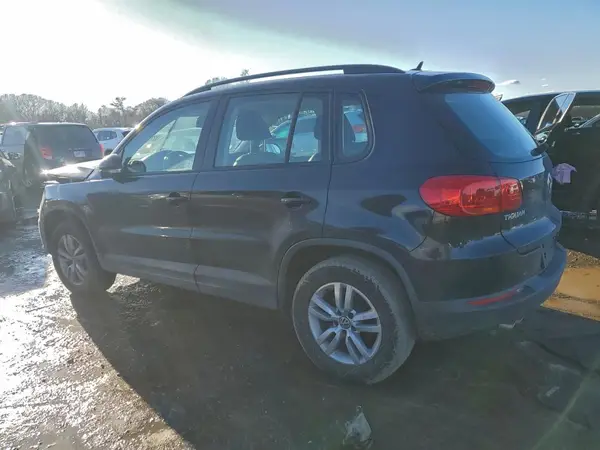 WVGBV7AX2GW546851 2016 VOLKSWAGEN TIGUAN - Image 2