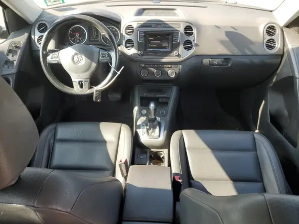 WVGBV7AX2GW553881 2016 VOLKSWAGEN TIGUAN - Image 8