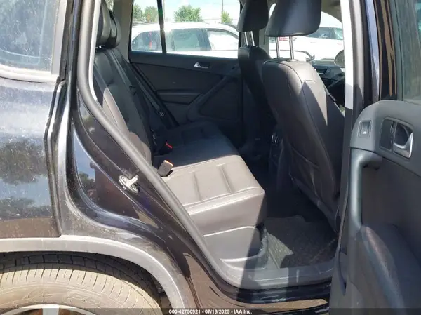 WVGBV7AX2GW556389 2016 VOLKSWAGEN TIGUAN - Image 8