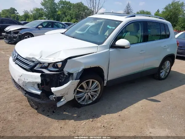 WVGBV7AX2GW560250 2016 VOLKSWAGEN TIGUAN - Image 2